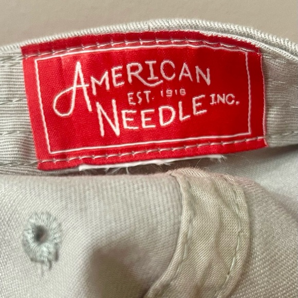 Gray LA Hat - Picture 4 of 5